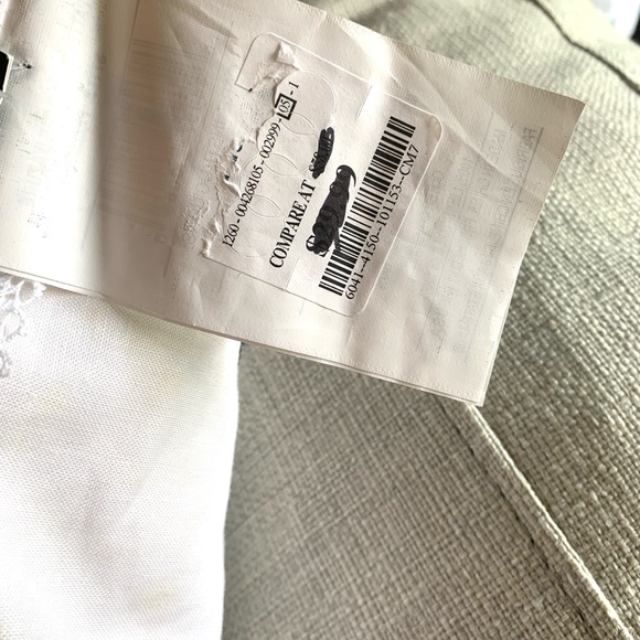 Ralph lauren Cote D’Azure accent pillow white linen embroidered 20” x 20” - Picture 7 of 13